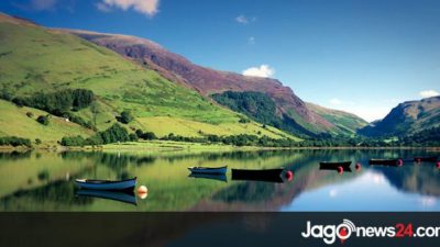 একশ’র বেশি হ্রদ যে উদ্যানে