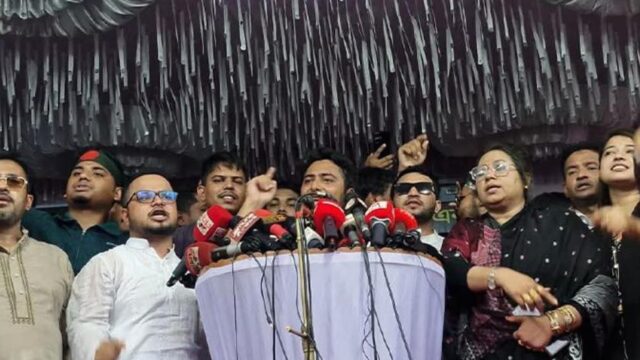 অন্তর্বর্তীকালীন সরকারের দুই ছাত্র উপদেষ্টা এনসিপির কেউ নয় ….নাহিদ ইসলাম