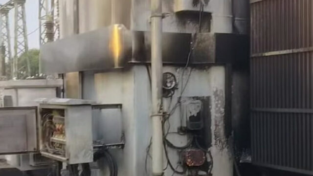 ঘোড়াশাল তাপবিদ্যুৎ কেন্দ্রে অগ্নিকাণ্ডে ২ উপজেলায় বিদ্যুৎ সরবরাহ বন্ধ ছিলো