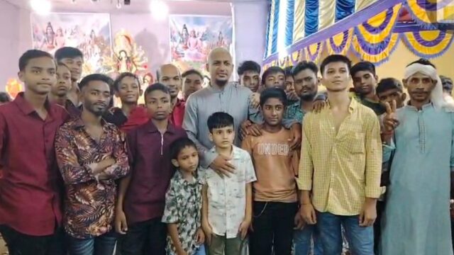 নরসিংদীর চিনিশপুরে বিভিন্ন পূজামন্ডপ পরিদর্শনে যুবদল নেতা জাকারিয়া হোসাইন